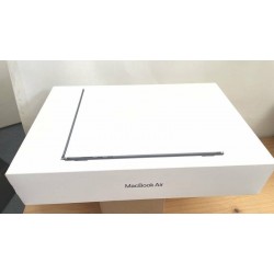 Apple MacBook Air 15-inch with M2 Chip 512GB SSD - Midnight