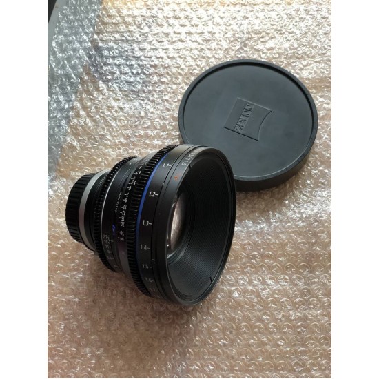 Carl Zeiss Planar 85mm CP.2 MADE IN GERMANY